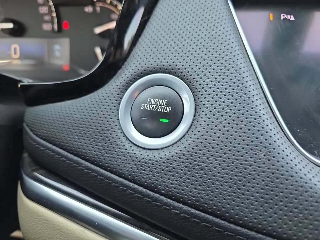 Used 2019 Cadillac XT5 AWD image 31