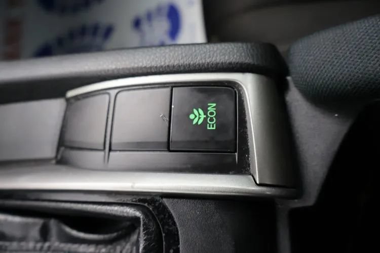 Used 2019 Honda Civic Sport image 28