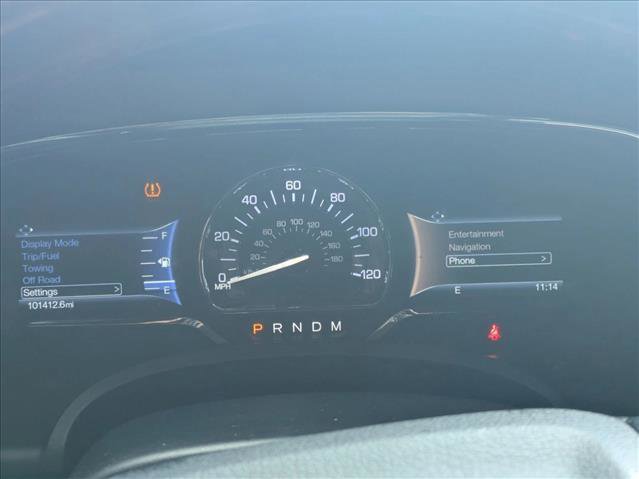 Used 2016 Lincoln Navigator Select AWD/4WD image 9