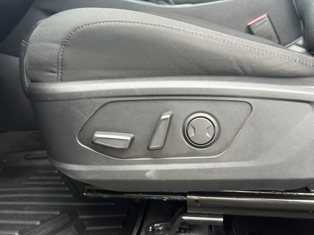 Used 2022 Hyundai Santa Cruz SEL Premium AWD/4WD image 16
