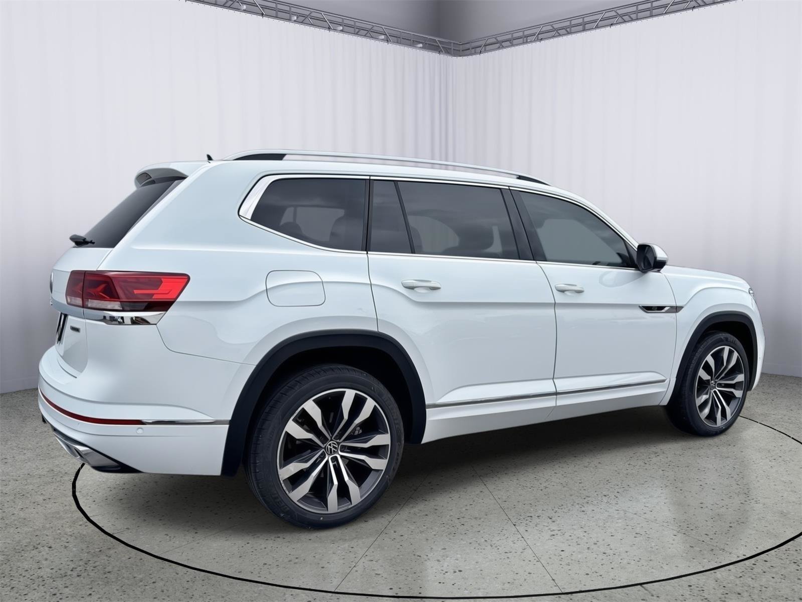 Used 2021 Volkswagen Atlas SEL Premium AWD/4WD image 6