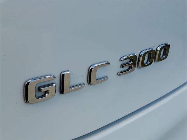 Used 2021 Mercedes-Benz GLC 300 4MATIC Coupe image 8