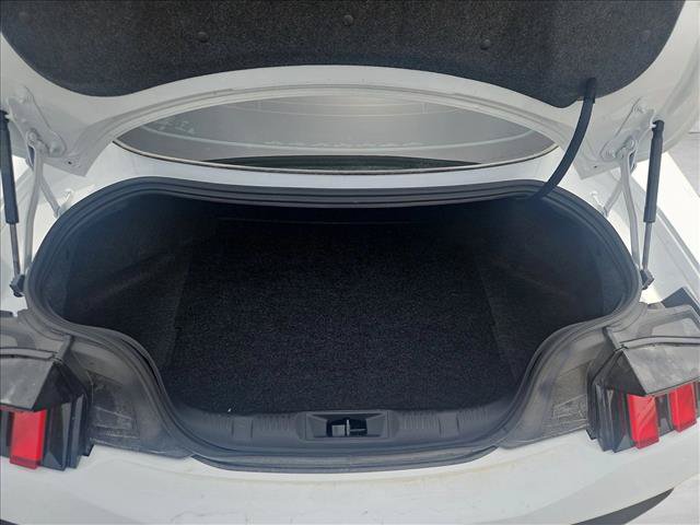 Used 2024 Ford Mustang GT Premium RWD image 5