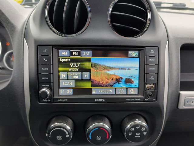 Used 2017 Jeep Compass High Altitude image 21