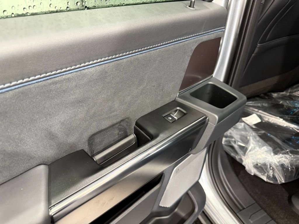 New 2025 Ford F150 Platinum w/ FX4 Off-Road Package image 19