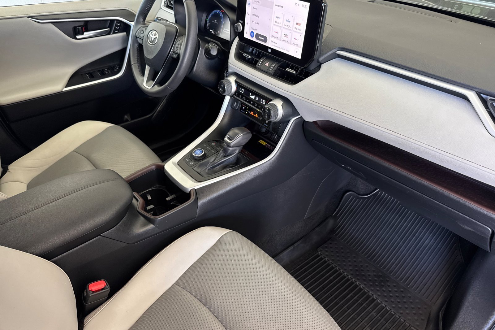 Certified 2023 Toyota RAV4 Limited AWD/4WD image 15