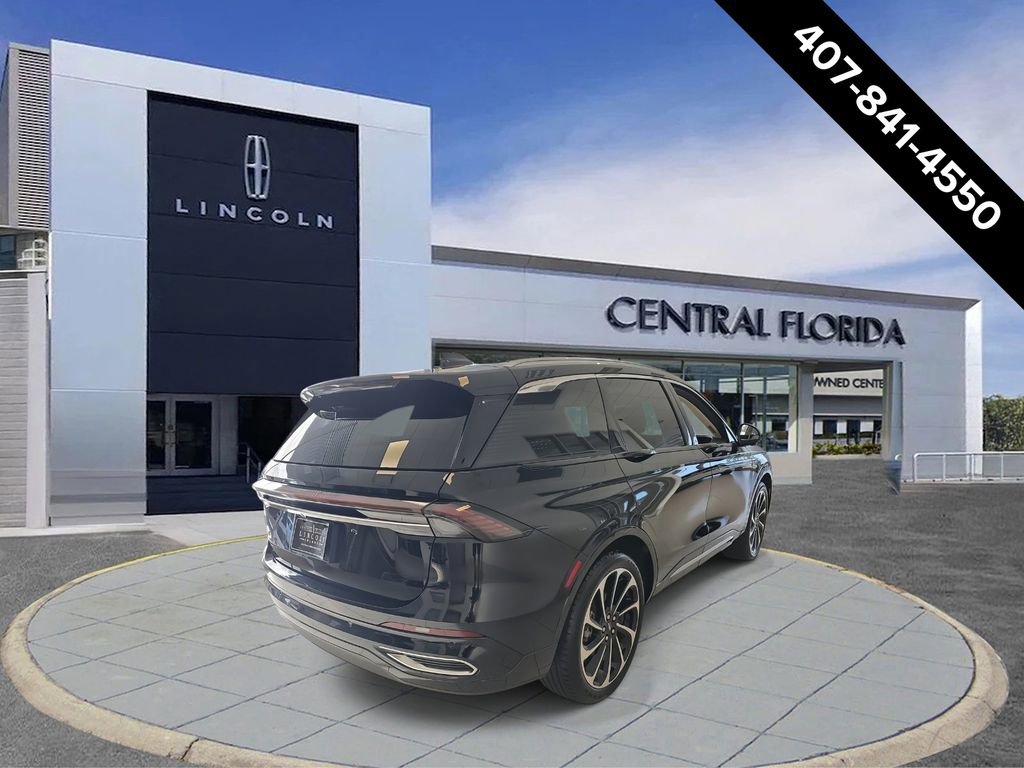 New 2024 Lincoln Nautilus Black Label image 3