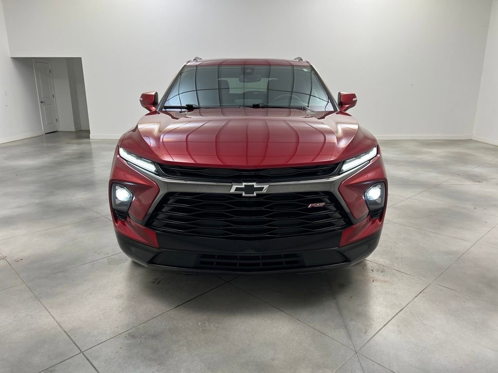 Used 2025 Chevrolet Blazer RS image 2
