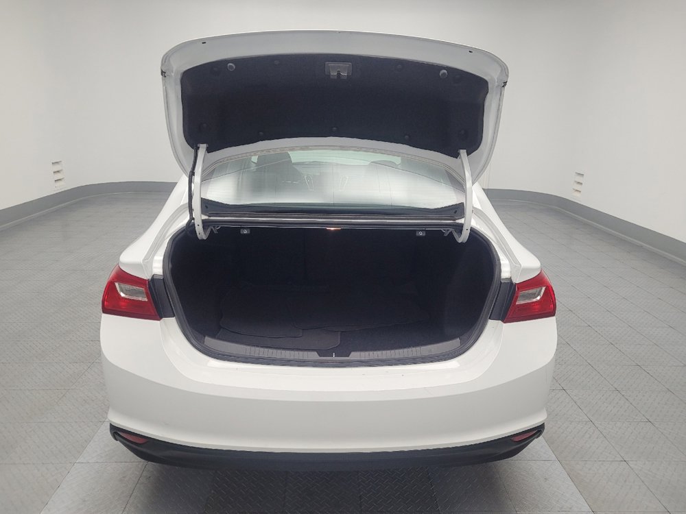 Used 2023 Chevrolet Malibu LT image 29