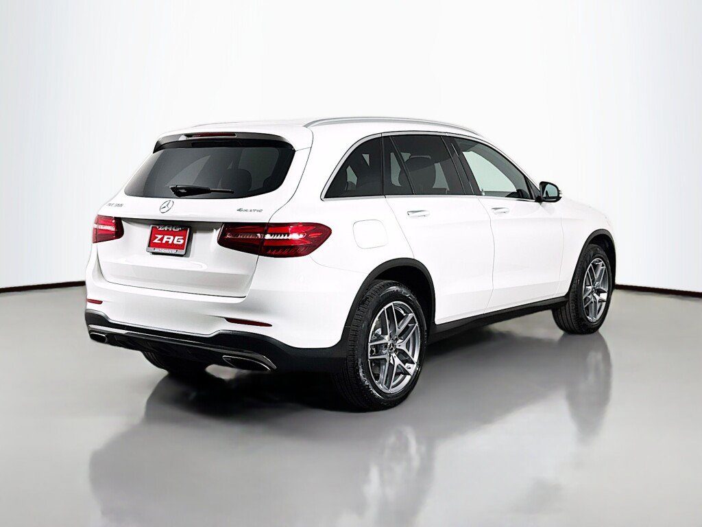 Used 2018 Mercedes-Benz GLC 300 4MATIC image 5