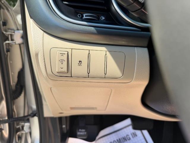 Used 2015 Kia Optima LX FWD image 20