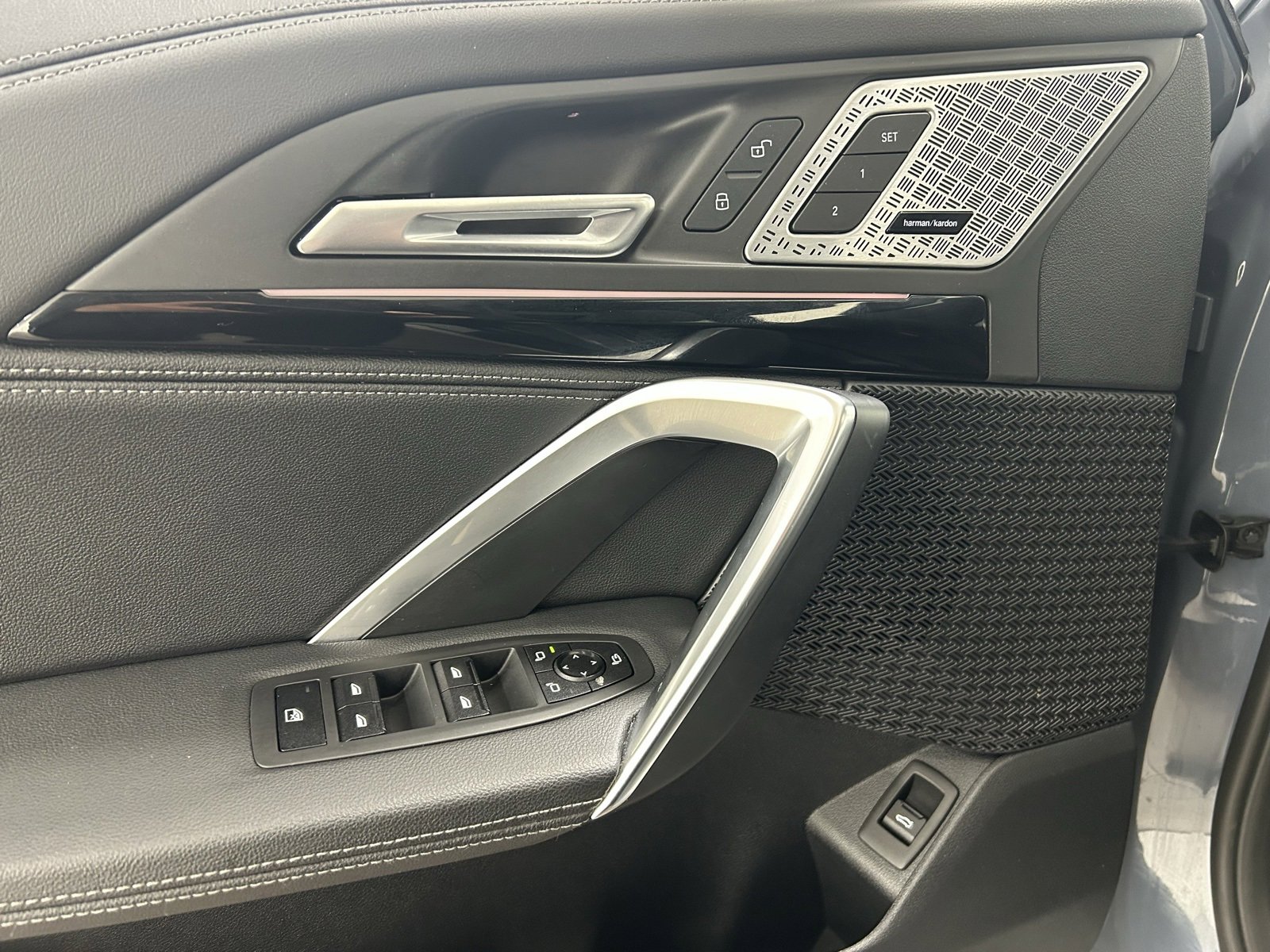 Used 2023 BMW X1 xDrive28i w/ Premium Package image 25