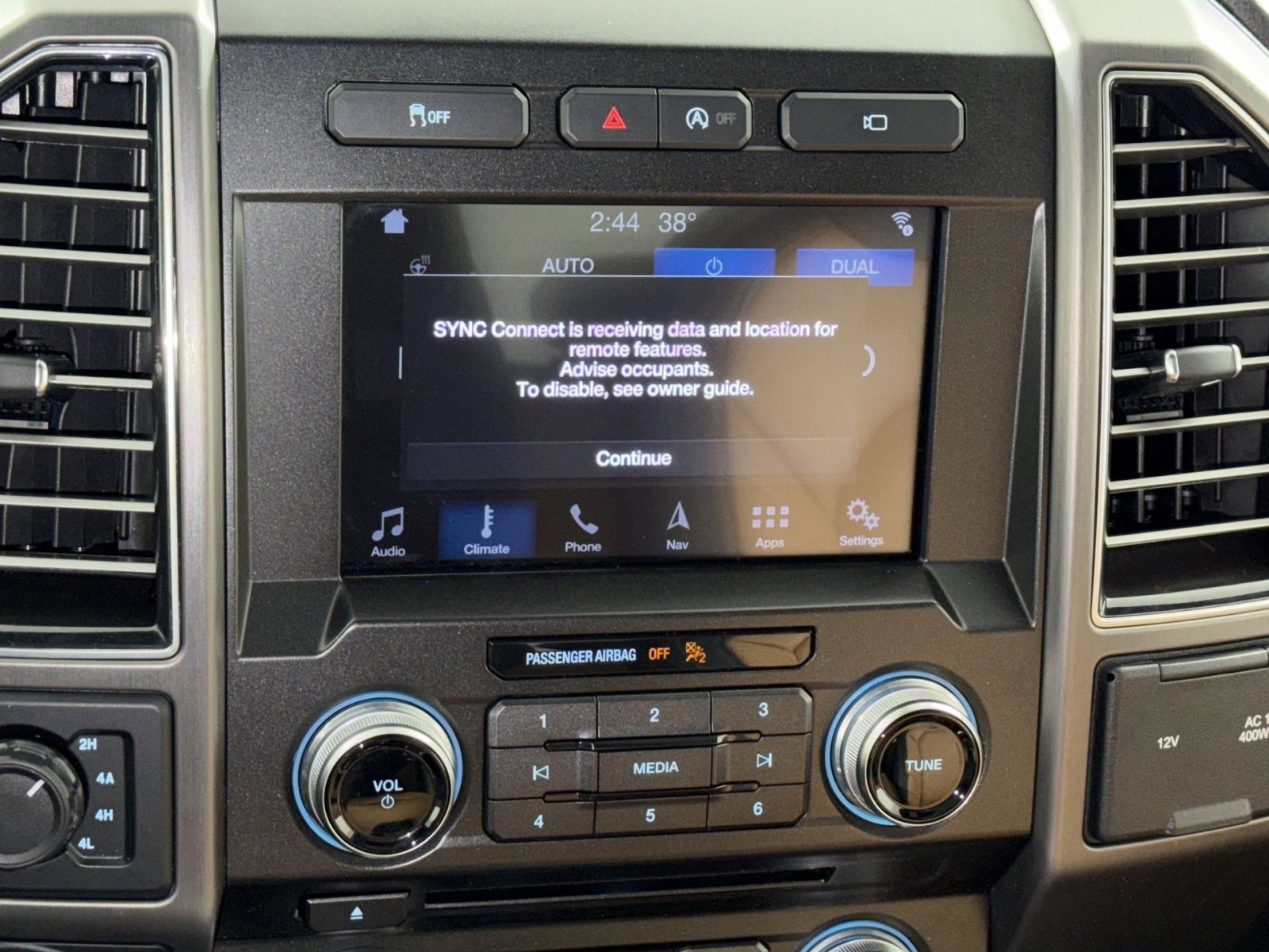 Used 2017 Ford F150 Limited w/ Trailer Tow Package image 21