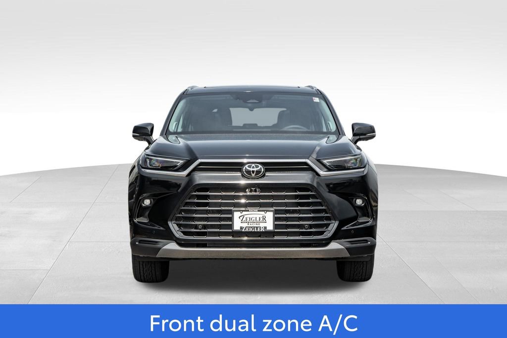 New 2026 Toyota Grand Highlander Platinum image 2