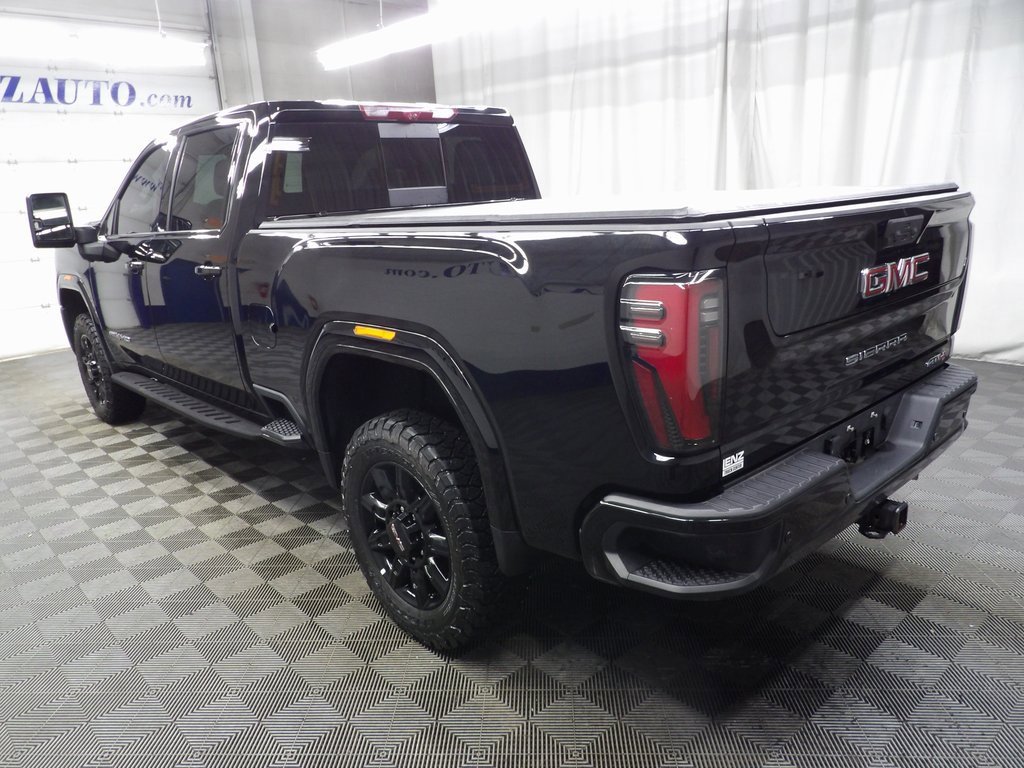 Used 2025 GMC Sierra 2500 AT4 w/ AT4 Premium Plus Package image 5