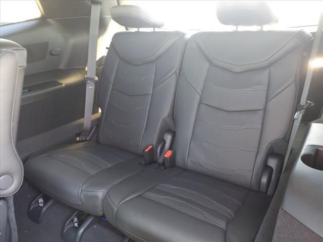 New 2025 Cadillac XT6 Premium Luxury w/ Platinum Package FWD image 18