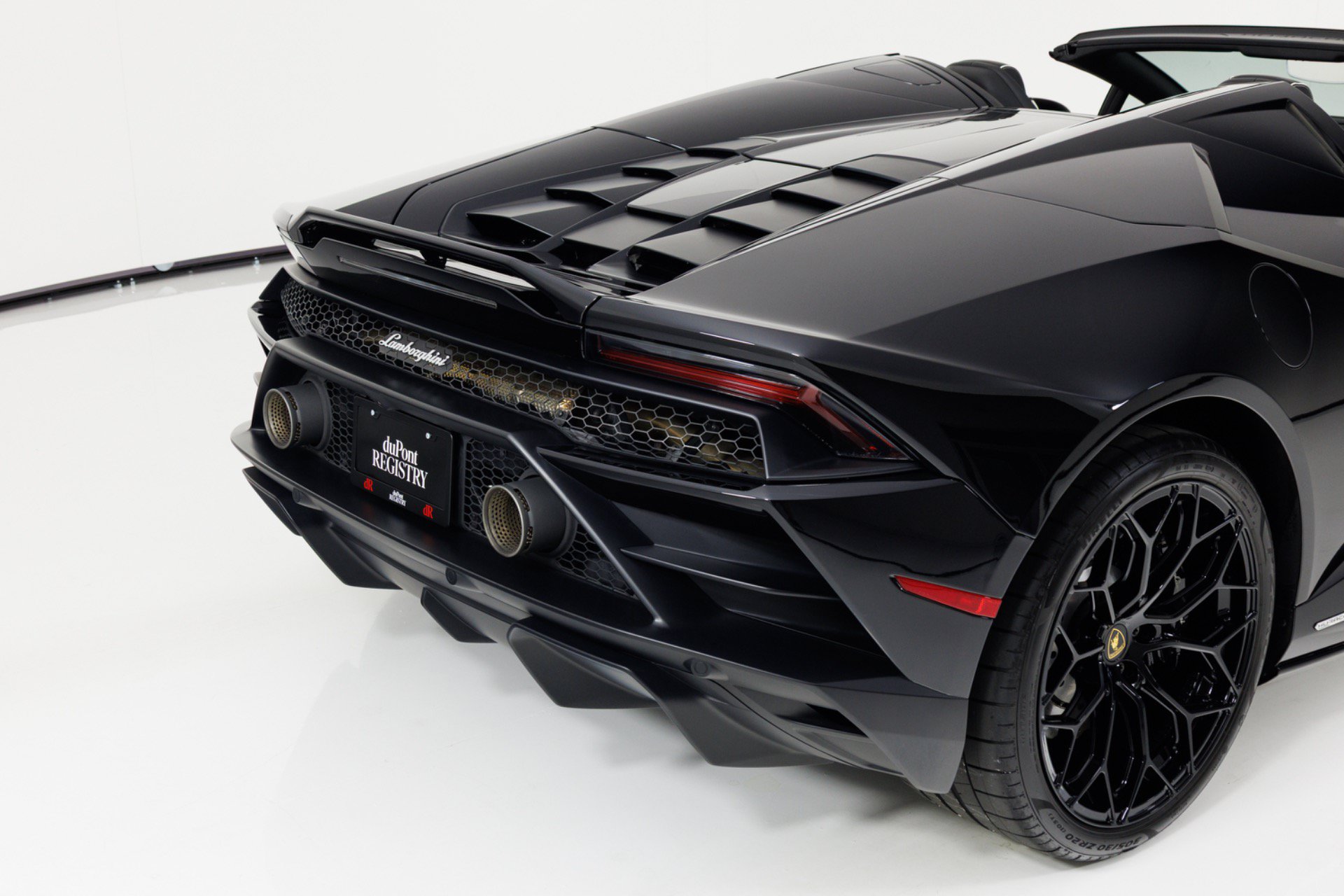 Used 2021 Lamborghini Huracan EVO RWD image 73