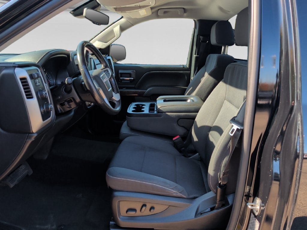 Used 2018 GMC Sierra 1500 SLE w/ SLE Preferred Package AWD/4WD image 16