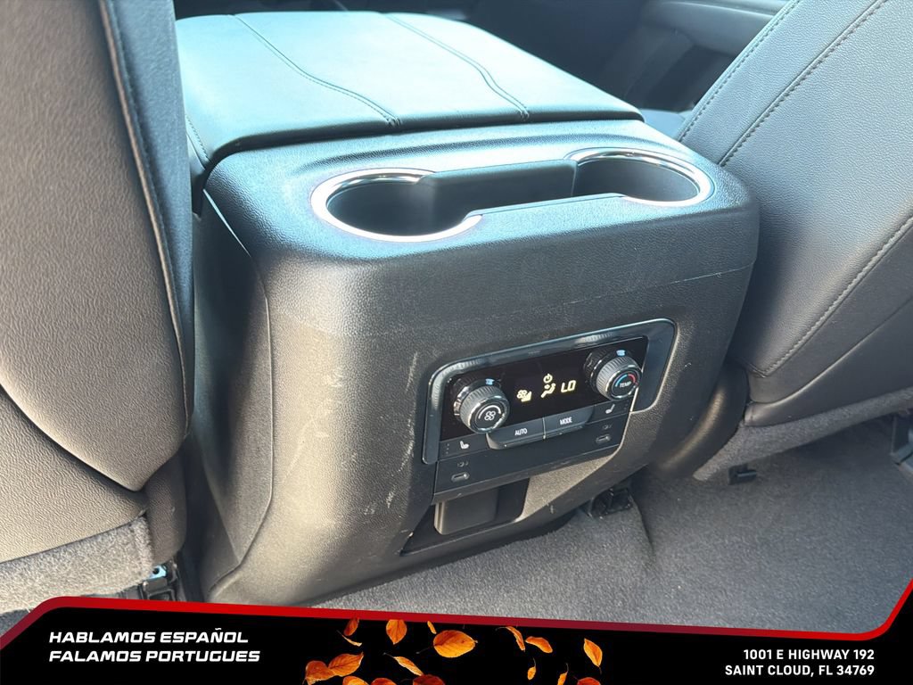 Certified 2026 Chevrolet Suburban LT w/ Comfort Package AWD/4WD image 31