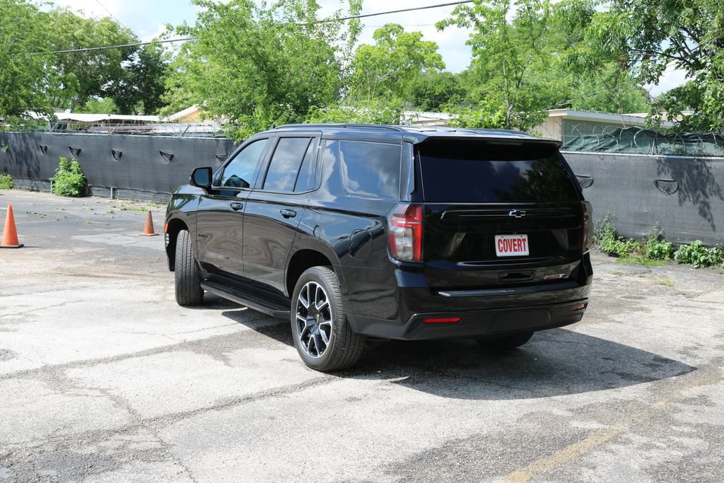 Used 2024 Chevrolet Tahoe RST w/ Luxury Package image 3