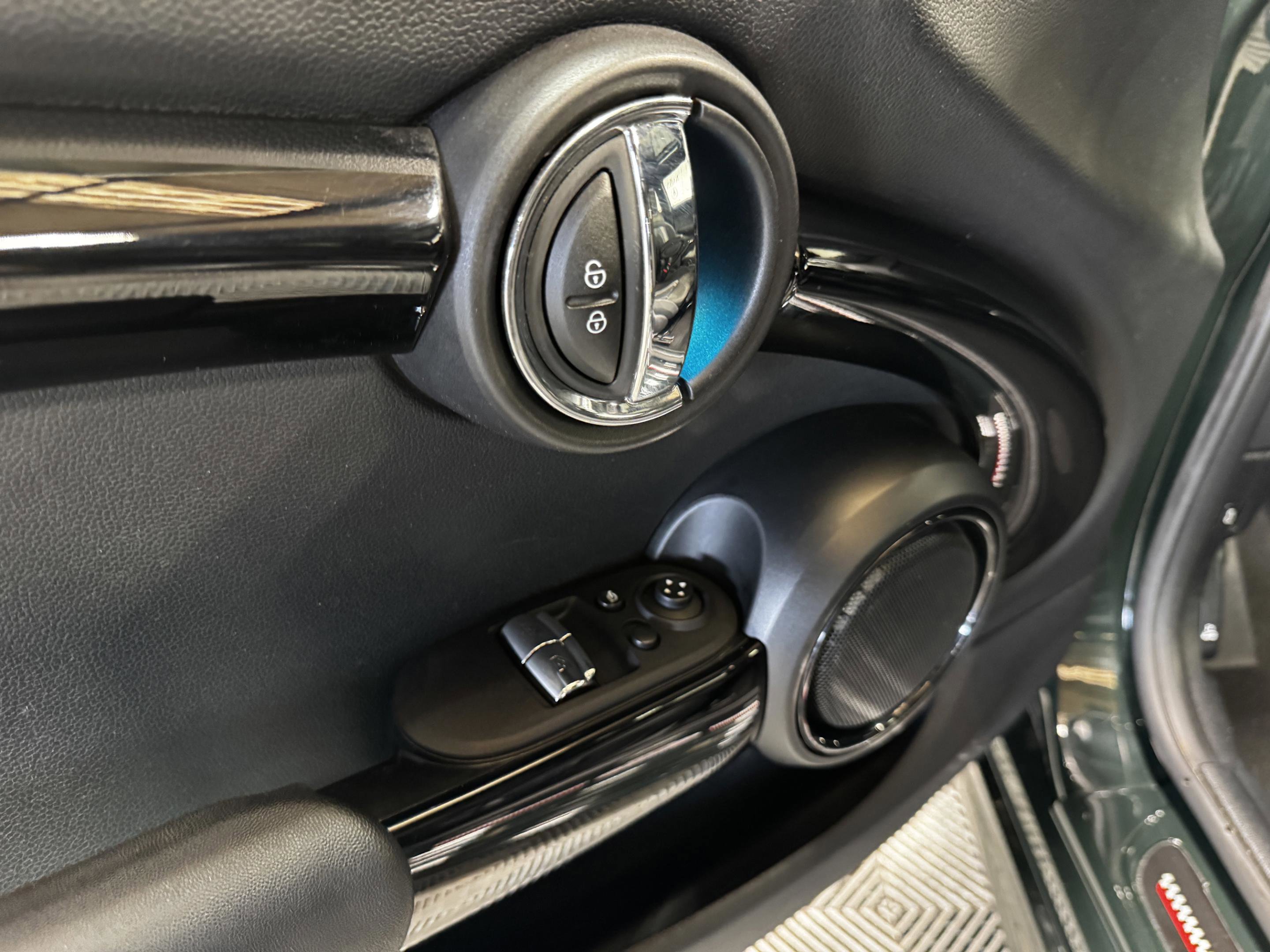 Used 2016 MINI Cooper John Cooper Works FWD image 24