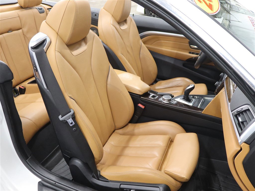 Used 2018 BMW 430i xDrive Convertible image 14