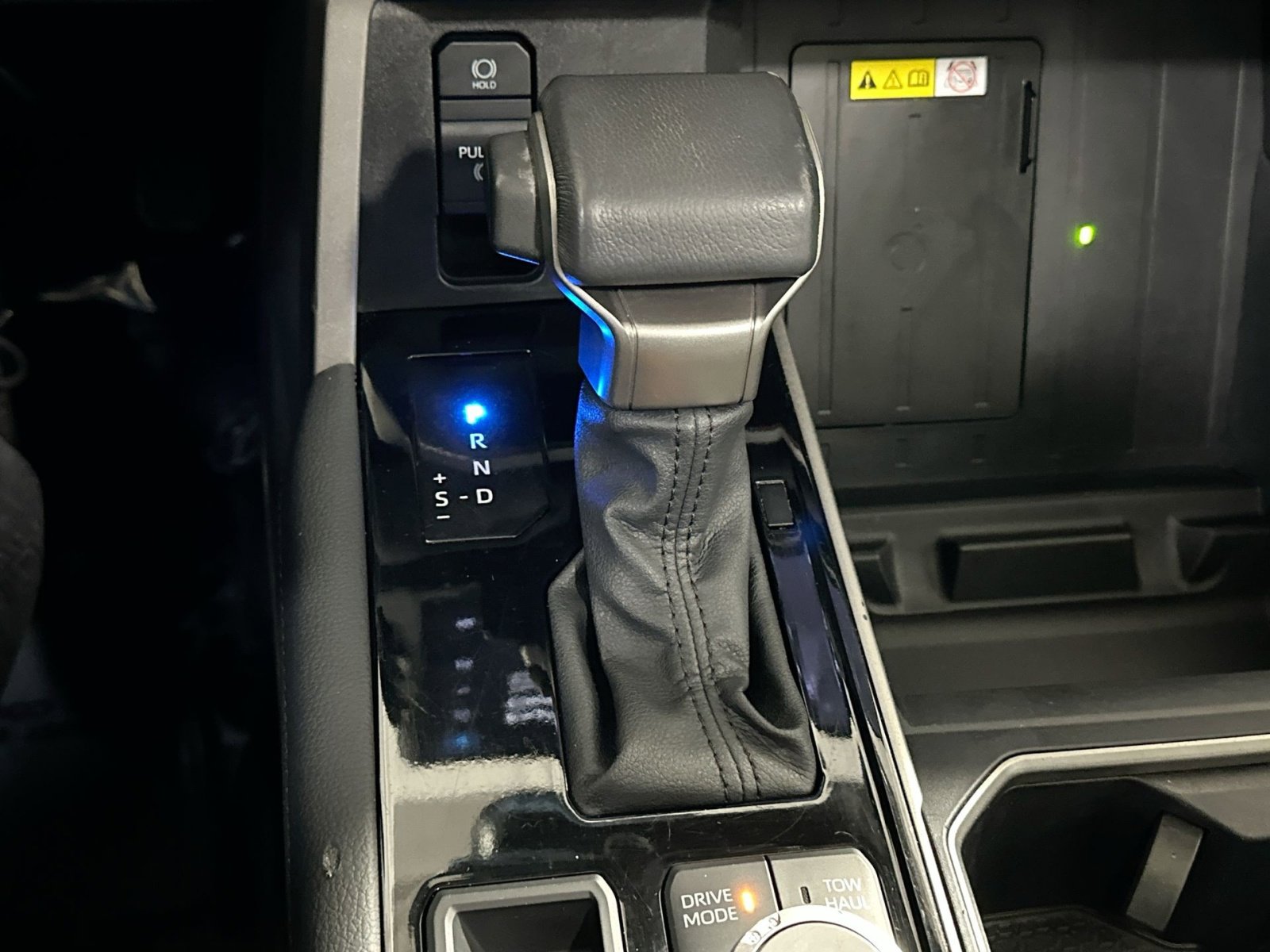 Used 2023 Toyota Tundra Limited image 31