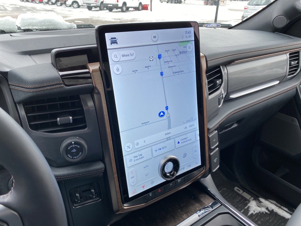 Used 2022 Ford F150 Lightning Lariat w/ Equipment Group 511A High image 13