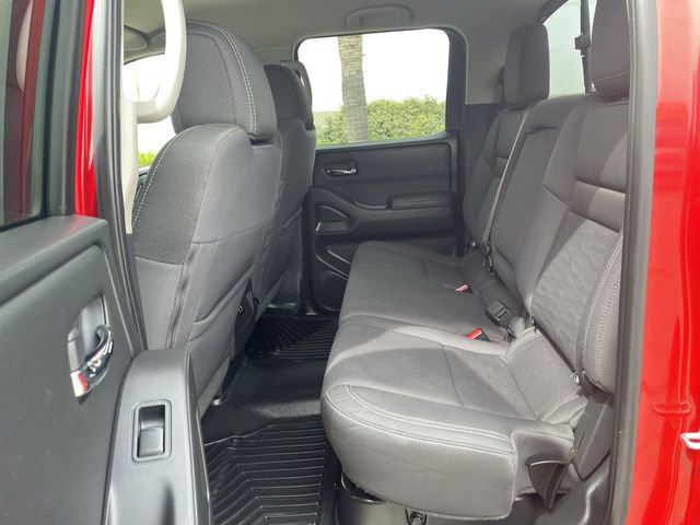 Used 2022 Nissan Frontier SV w/ Technology Package RWD image 23
