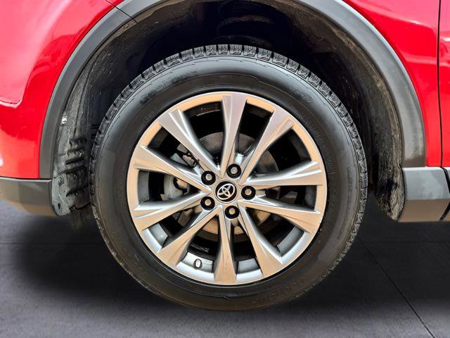 Used 2017 Toyota RAV4 Limited w/ Advanced Technology Package image 8