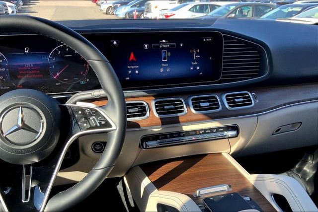 Used 2025 Mercedes-Benz GLE 350 4MATIC image 5