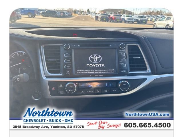 Used 2018 Toyota Highlander Limited image 40