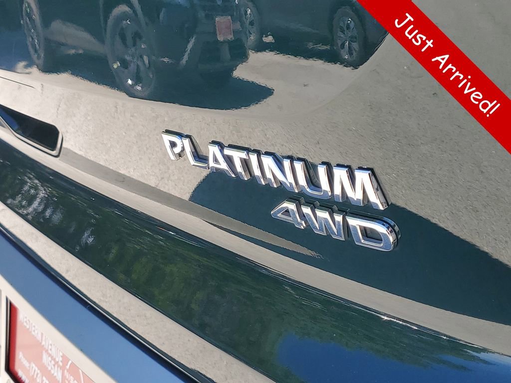 Used 2023 Nissan Pathfinder Platinum AWD/4WD image 6