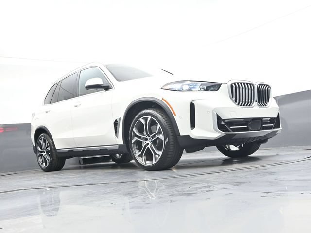 Used 2026 BMW X5 xDrive40i w/ Premium Package AWD/4WD image 30