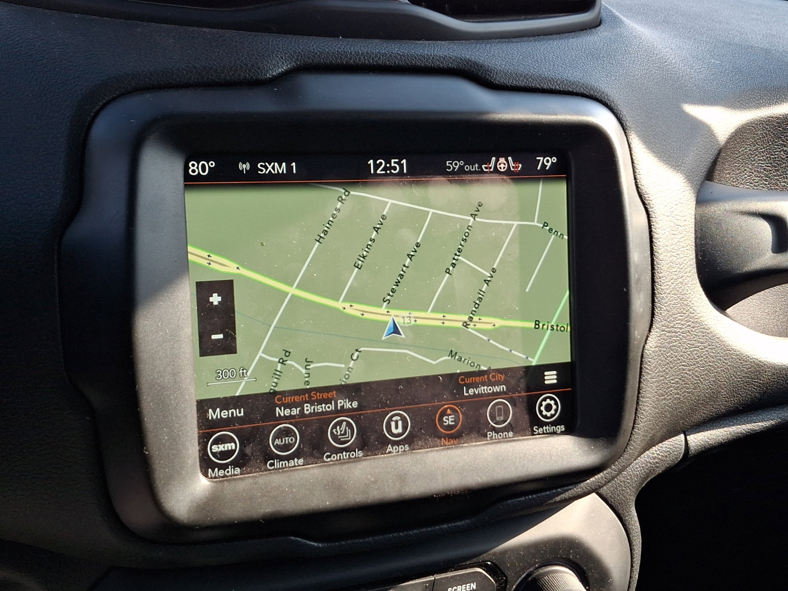 Used 2021 Jeep Renegade Limited image 15