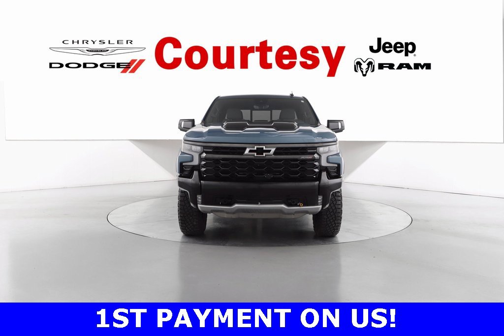 Used 2024 Chevrolet Silverado 1500 ZR2 w/ Technology Package image 10