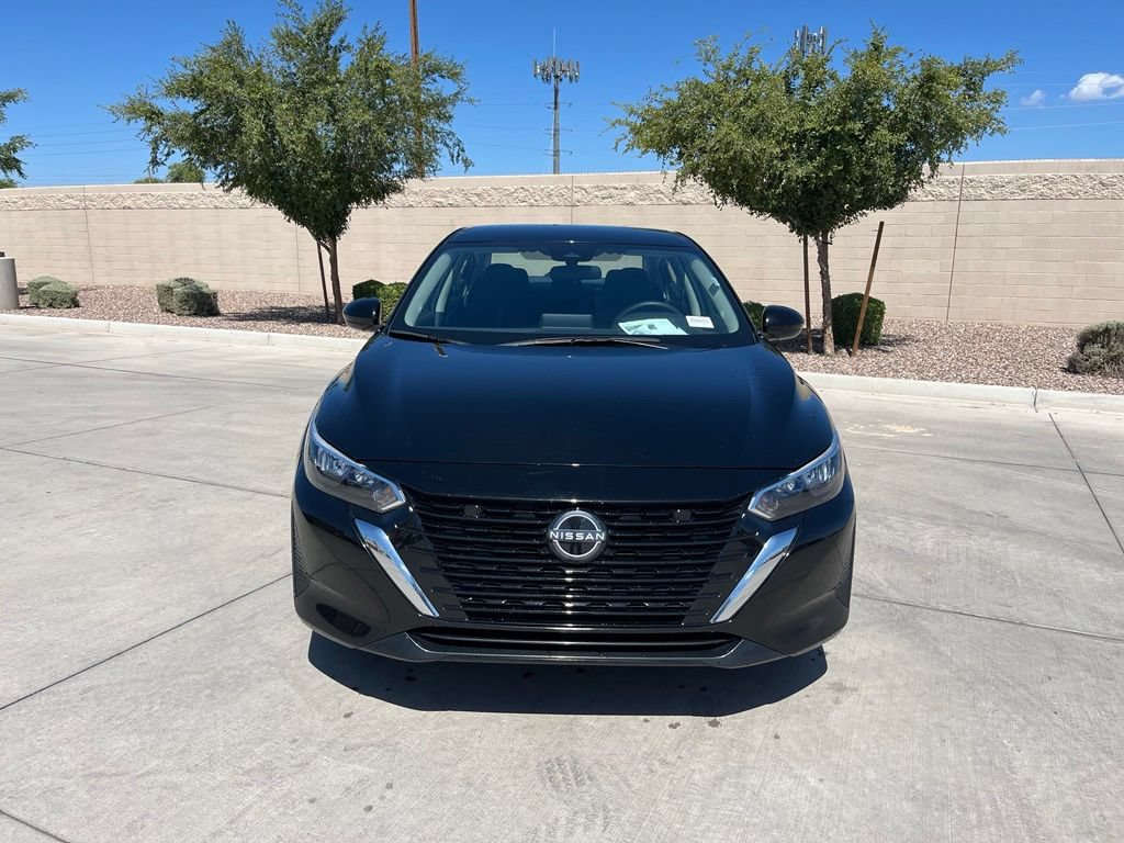 Used 2025 Nissan Sentra SV FWD image 3