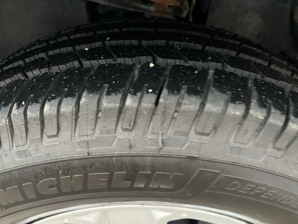 Used 2020 Toyota Tundra Limited image 27