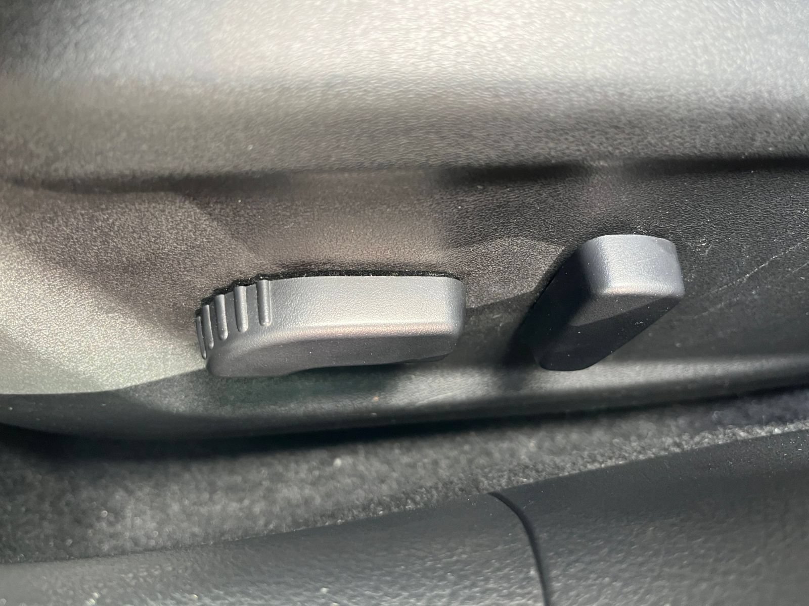 Used 2025 Nissan Altima 2.5 SV FWD image 22