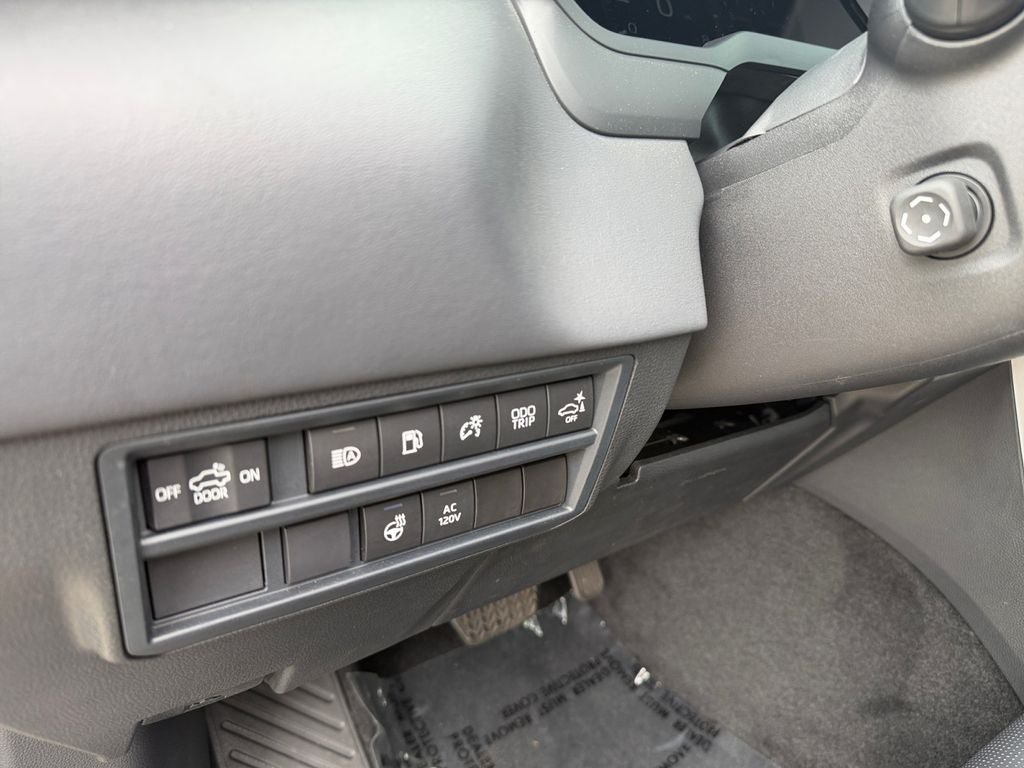 Used 2022 Toyota Tundra Platinum AWD/4WD image 21