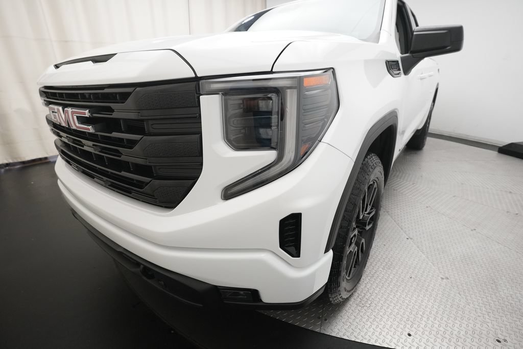 Used 2023 GMC Sierra 1500 Elevation w/ X31 Off-Road Package AWD/4WD image 22