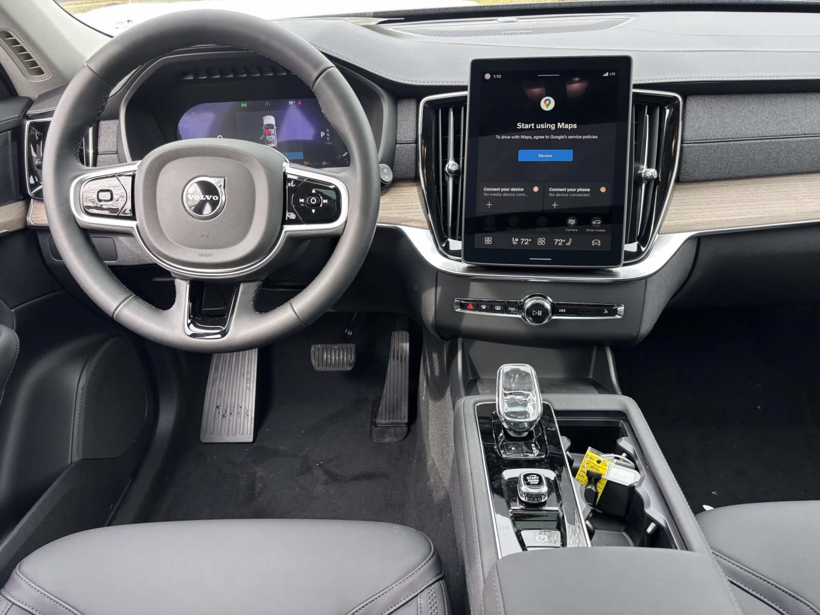 New 2026 Volvo XC90 B6 Plus w/ Protection Package Premier AWD/4WD image 28