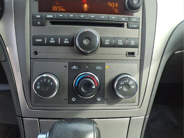 Used 2009 Saturn Aura XR image 18