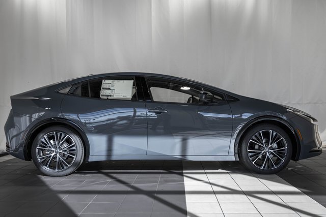 New 2026 Toyota Prius XLE image 3