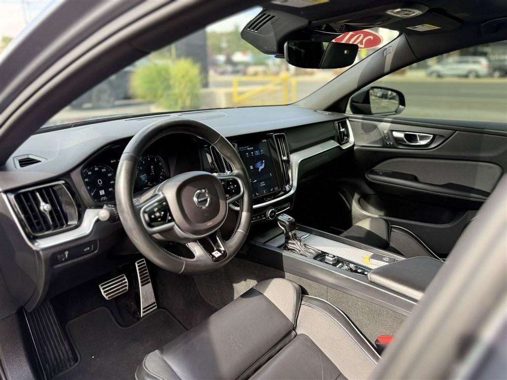 Used 2019 Volvo S60 T5 R-Design FWD image 18