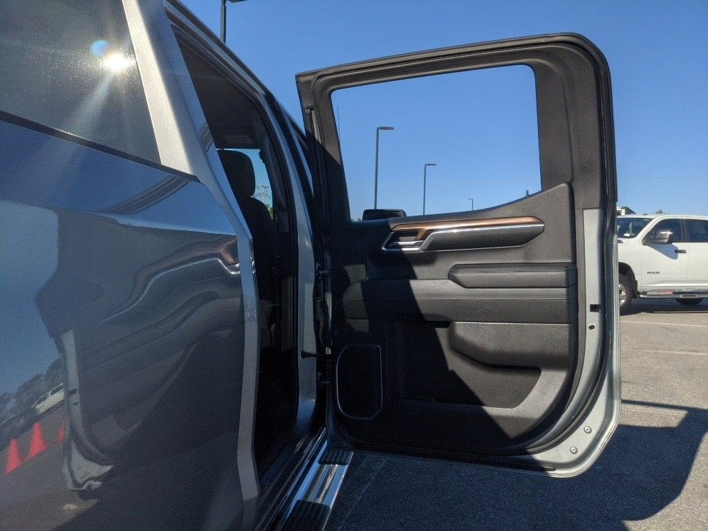 Used 2023 Chevrolet Silverado 1500 RST image 50