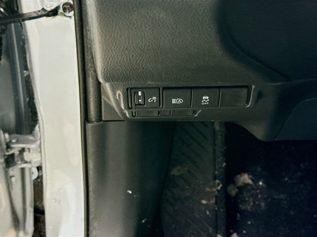 New 2026 Toyota Corolla Cross LE image 10