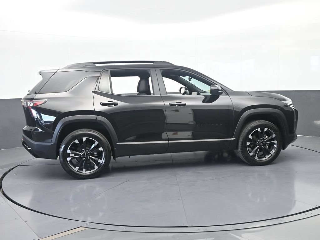 Used 2025 Chevrolet Equinox RS FWD image 7