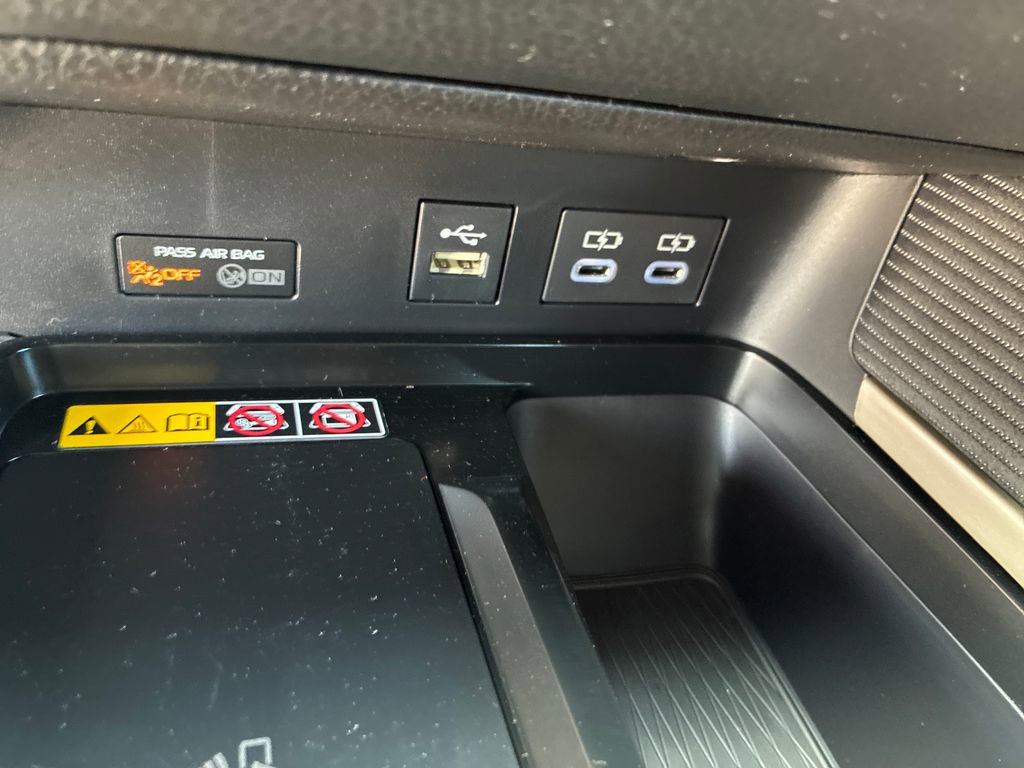 New 2026 Toyota Camry SE FWD image 40