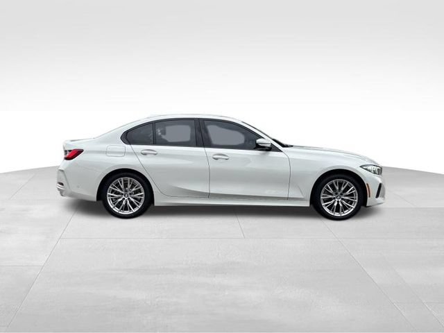 Used 2023 BMW 330i xDrive Sedan w/ Premium Package AWD/4WD image 10